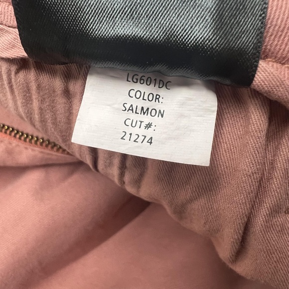 Liverpool Shorts Mens 32 Salmon Modern Fit Stretch Chino Casual Summer LG601DC - Picture 8 of 13